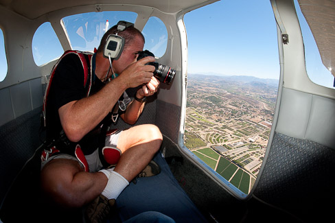Doing some aerial photography, photo by Mike Johnson / Earthwindow.com. Doing some aerial photography, photo by Mike Johnson / Earthwindow.com.